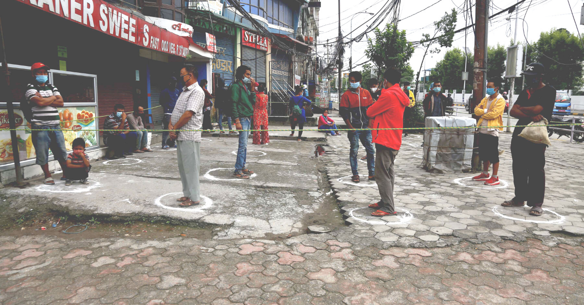 निषेधाज्ञा उल्लंघन गरे होल्डिङ जोनमा राखिने (फोटो कथा)